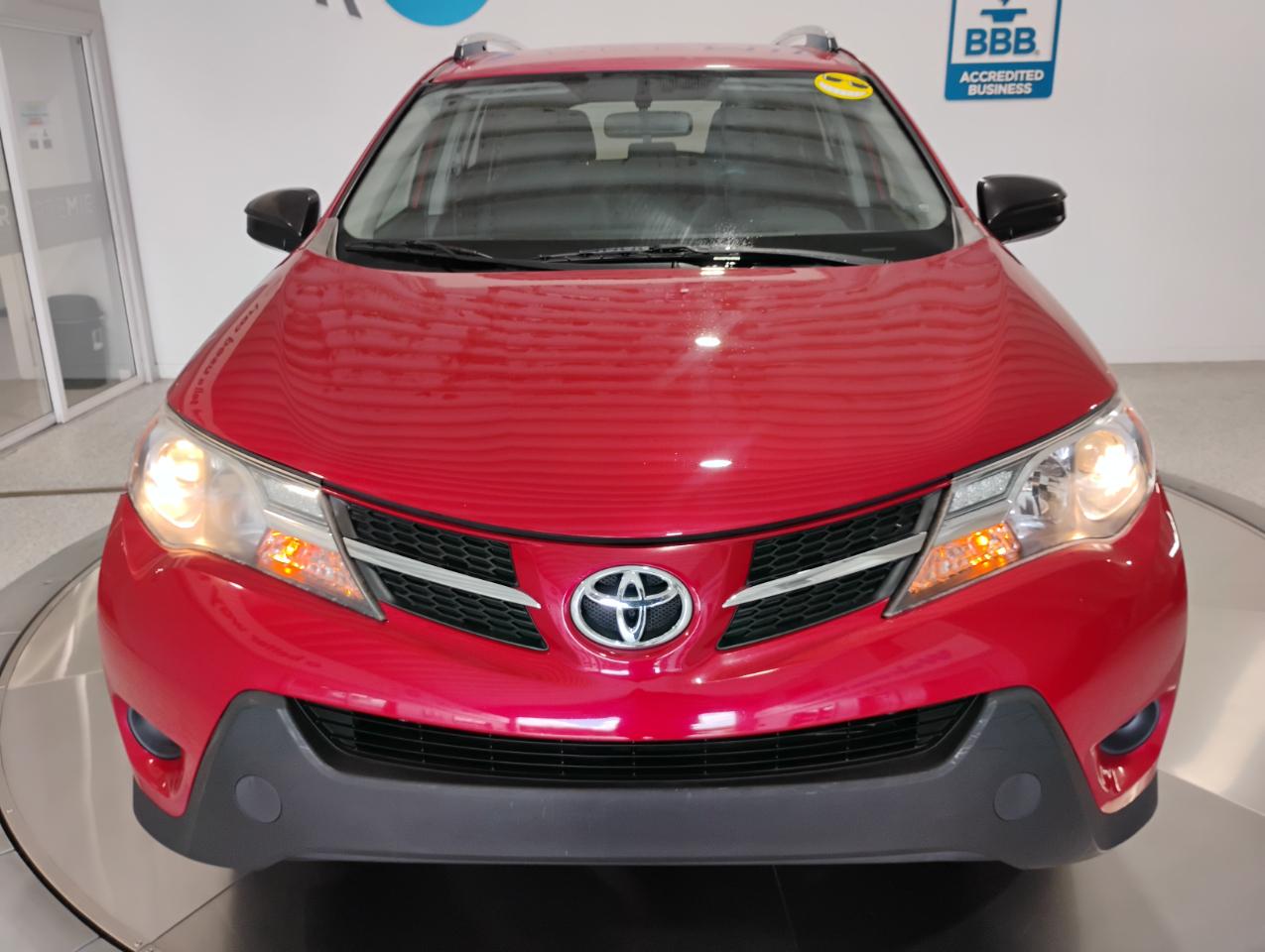 Toyota RAV4 LE FWD 2015