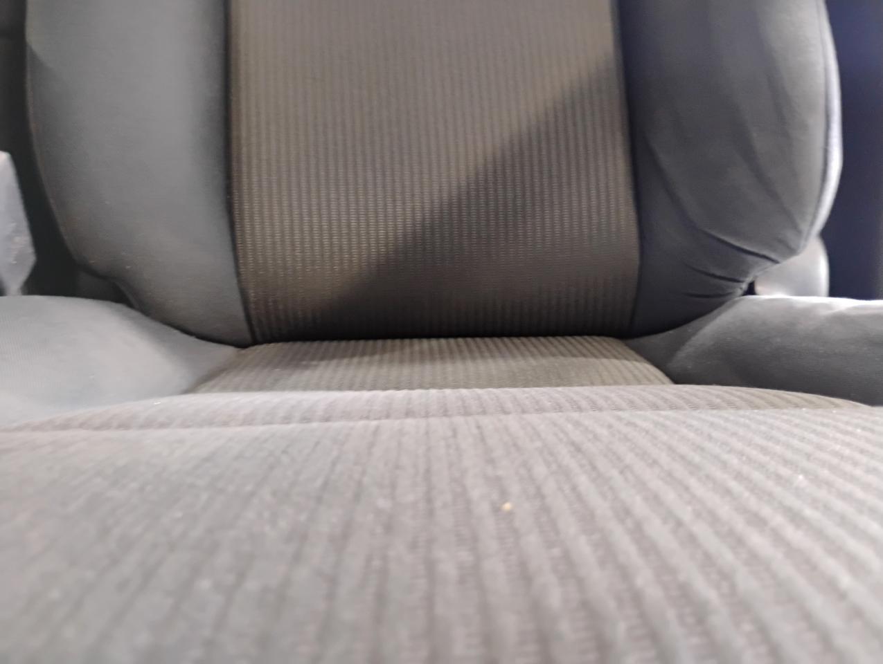 Toyota RAV4 LE FWD 2015