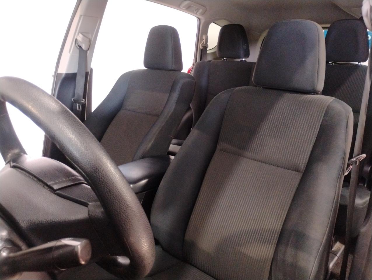 Toyota RAV4 LE FWD 2015