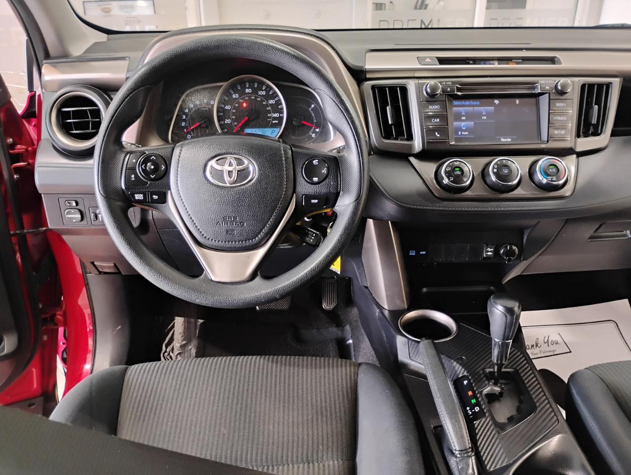 Toyota RAV4 LE FWD 2015