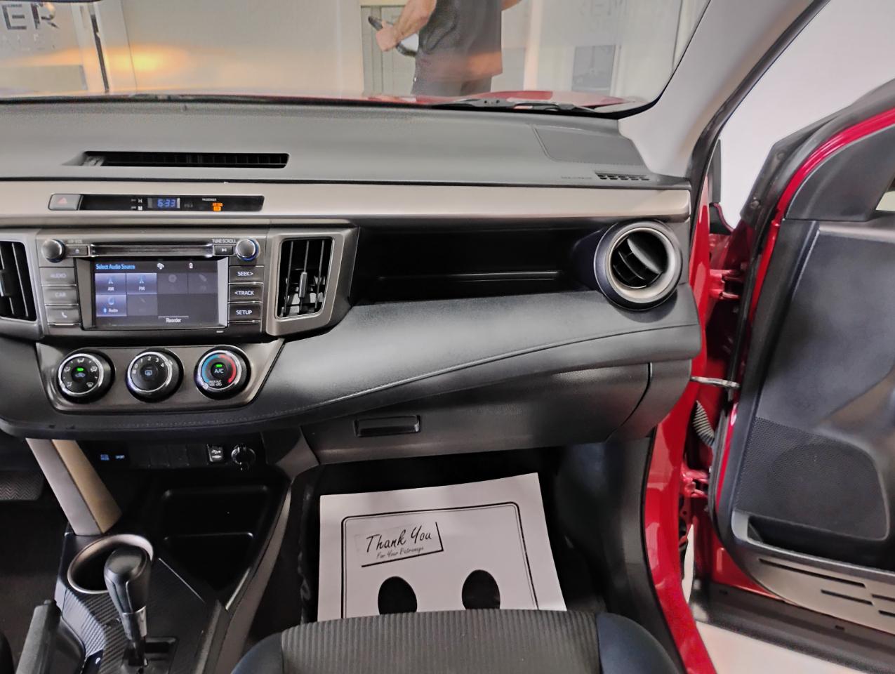 Toyota RAV4 LE FWD 2015