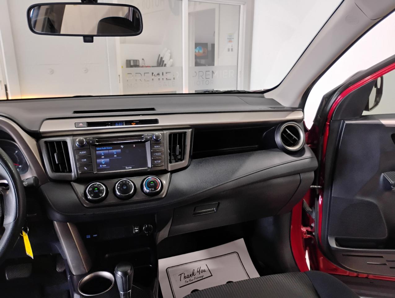 Toyota RAV4 LE FWD 2015