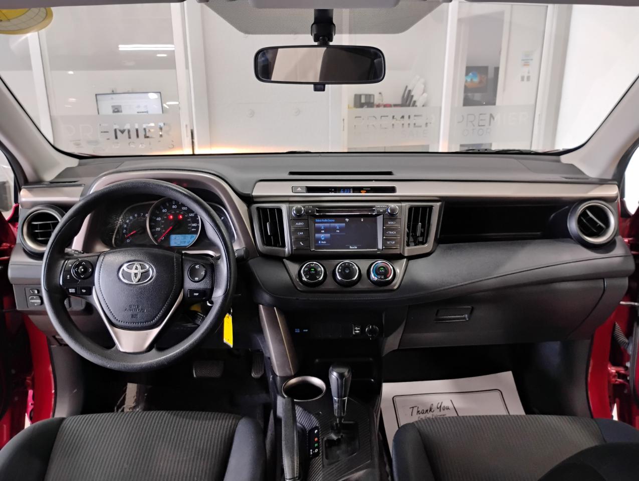 Toyota RAV4 LE FWD 2015
