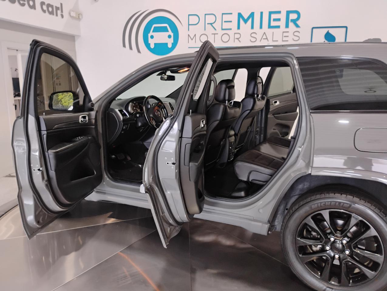 Jeep Grand Cherokee Laredo E 2WD 2021