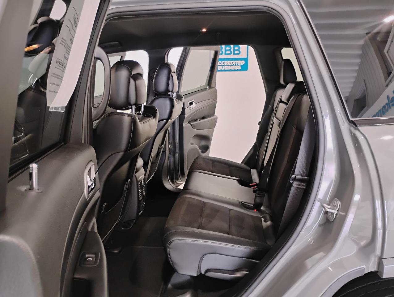 Jeep Grand Cherokee Laredo E 2WD 2021