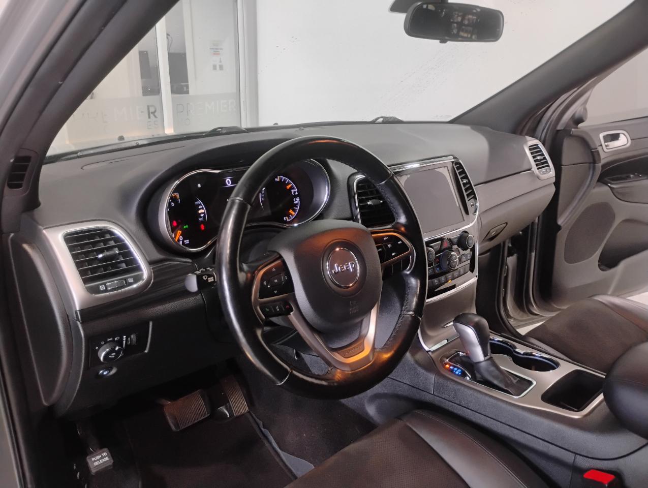 Jeep Grand Cherokee Laredo E 2WD 2021
