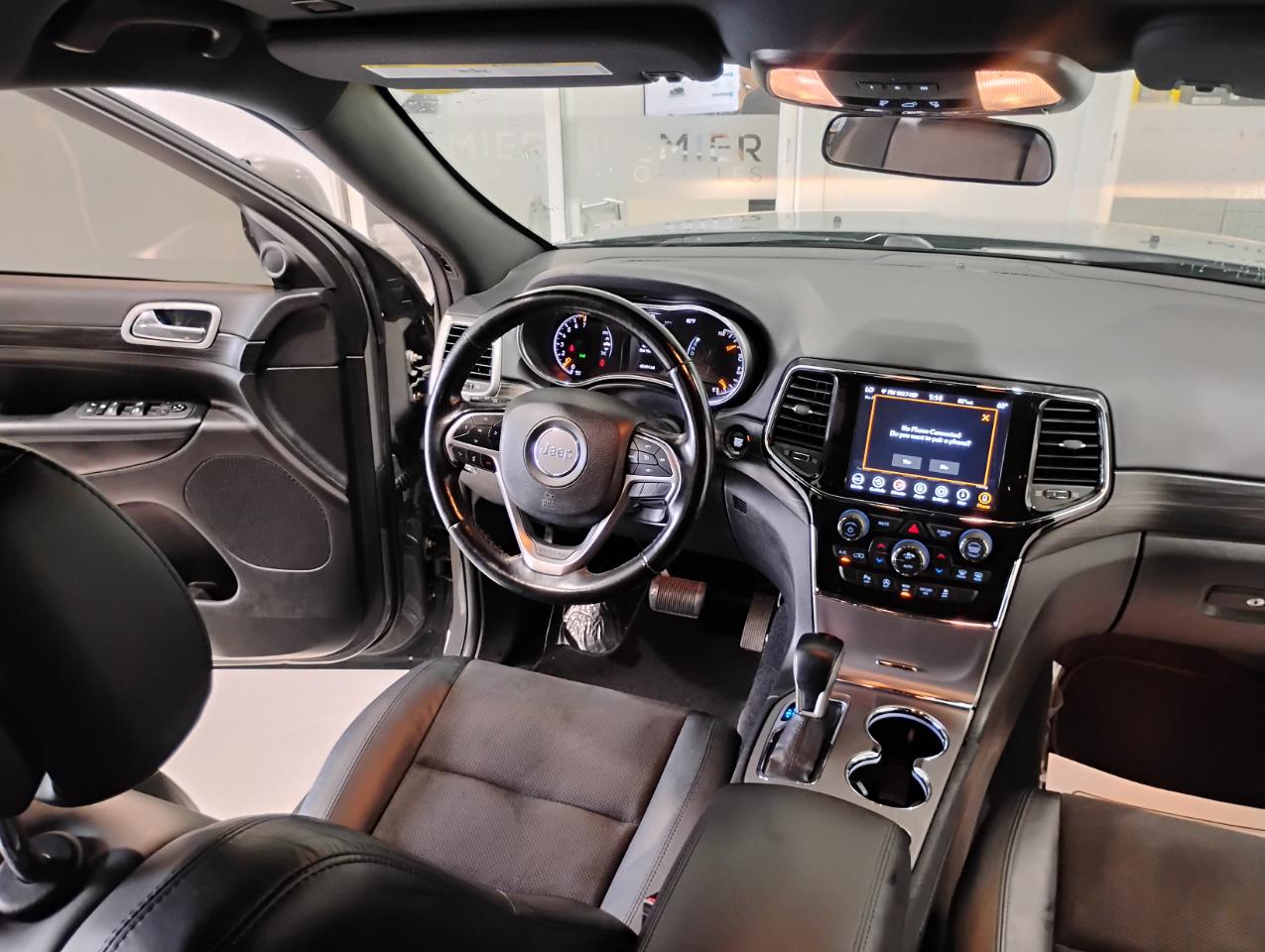 Jeep Grand Cherokee Laredo E 2WD 2021