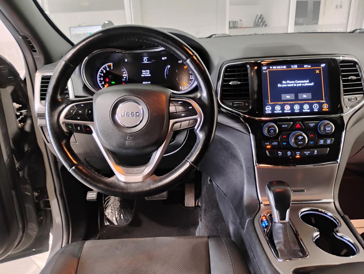 Jeep Grand Cherokee Laredo E 2WD 2021
