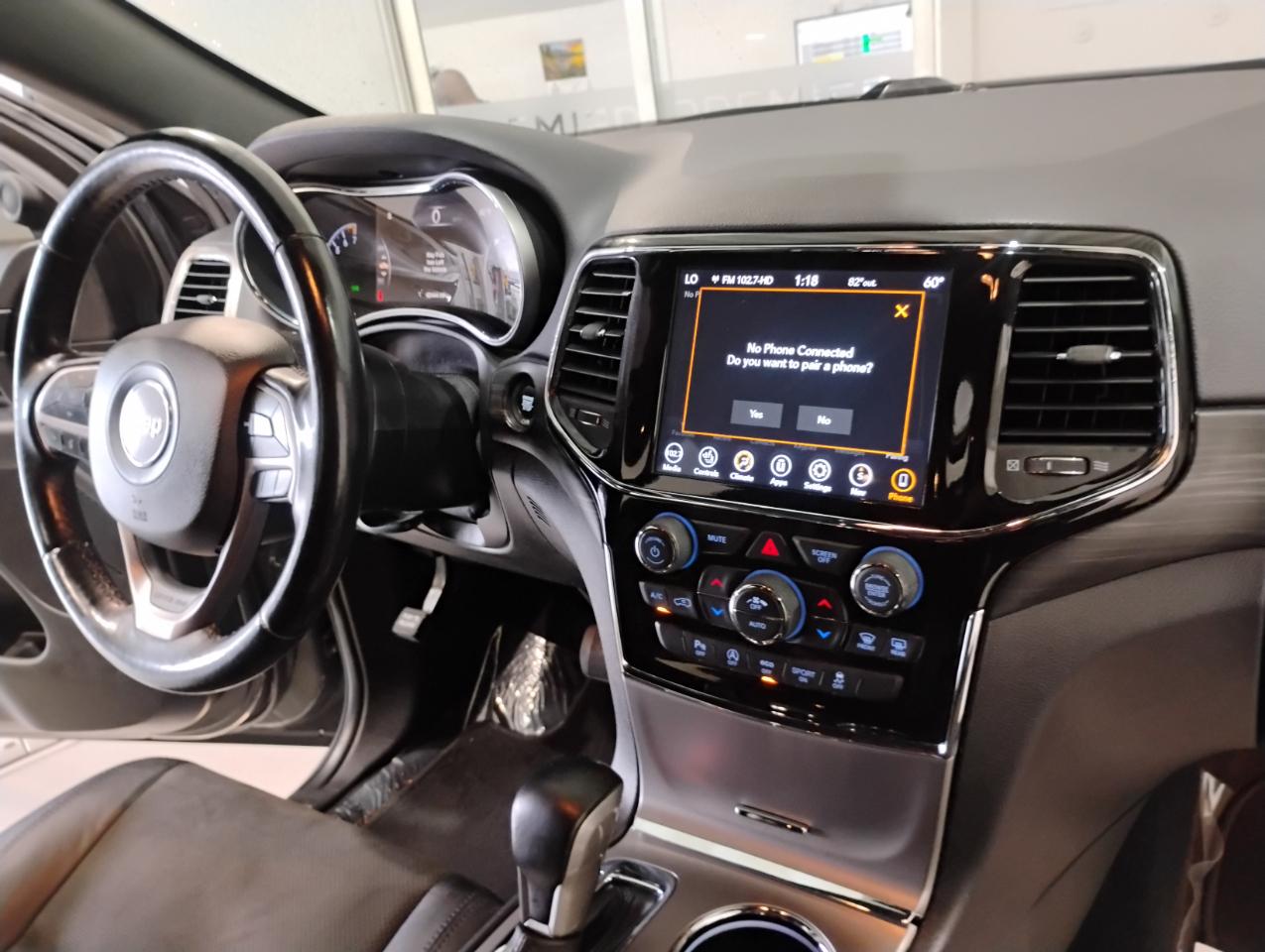 Jeep Grand Cherokee Laredo E 2WD 2021
