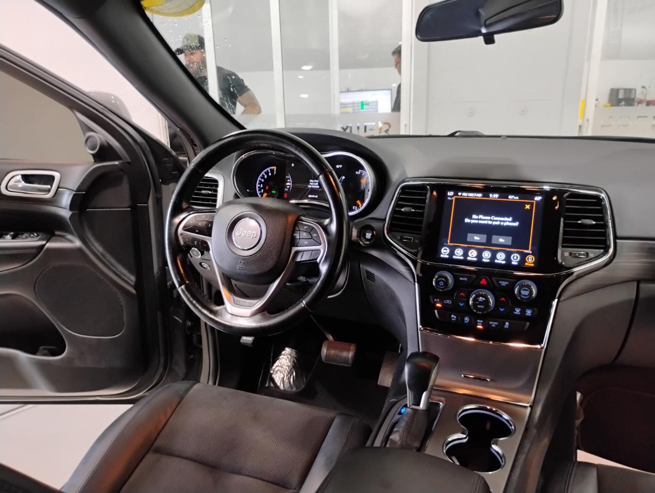 Jeep Grand Cherokee Laredo E 2WD 2021