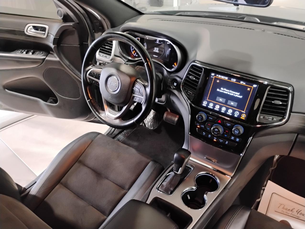 Jeep Grand Cherokee Laredo E 2WD 2021