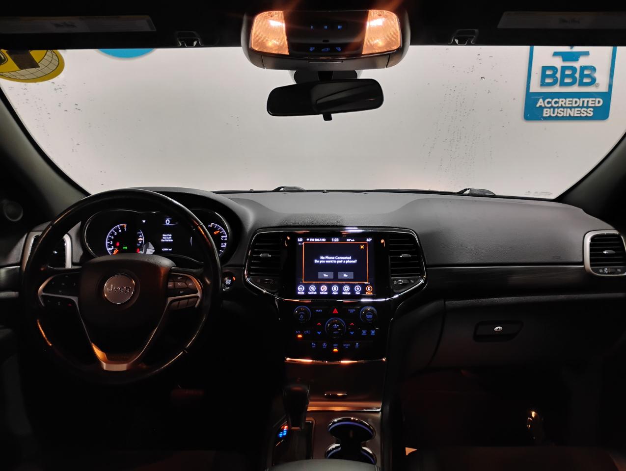 Jeep Grand Cherokee Laredo E 2WD 2021