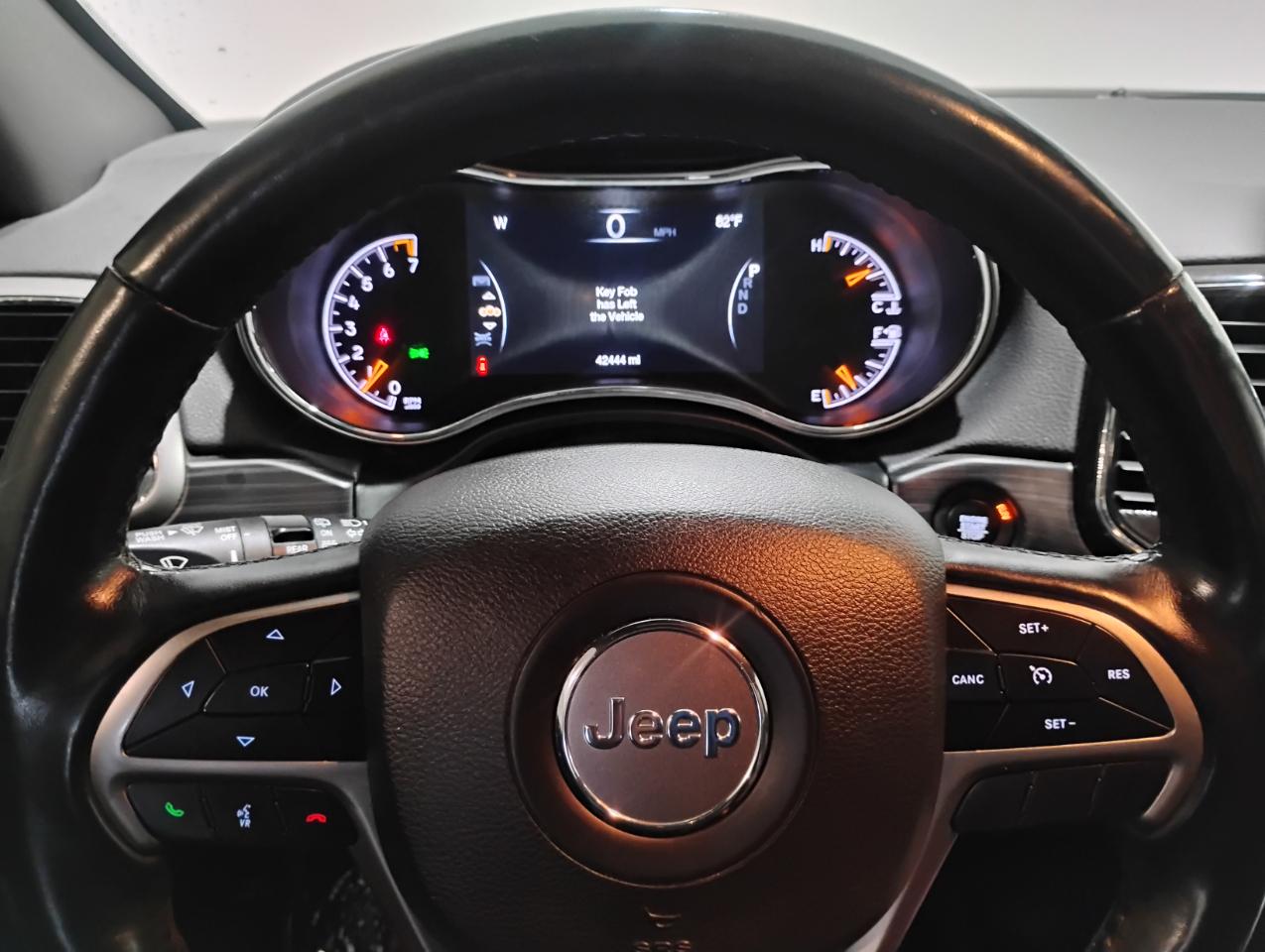 Jeep Grand Cherokee Laredo E 2WD 2021
