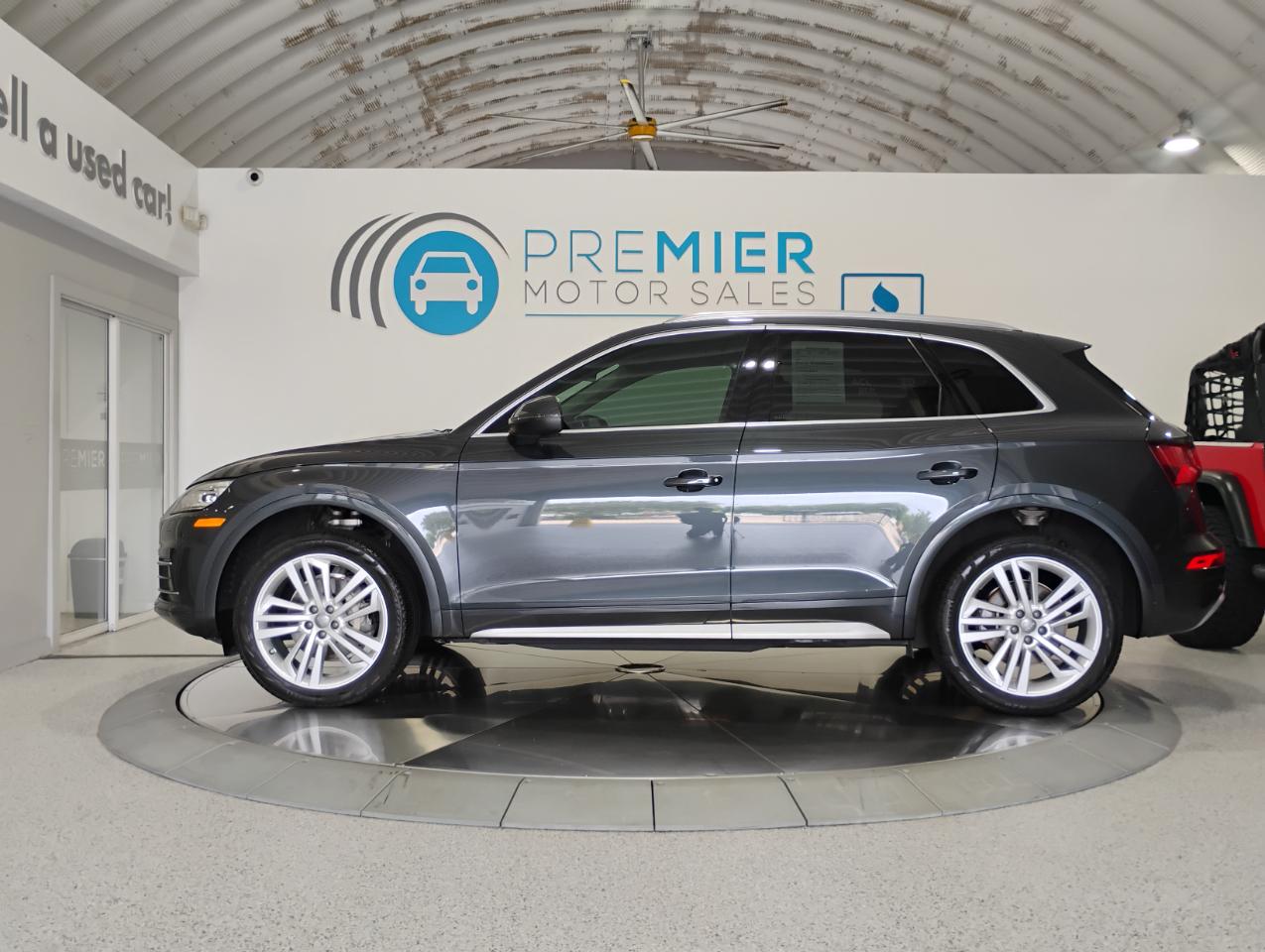 Audi Q5 2.0T Premium quattro 2019