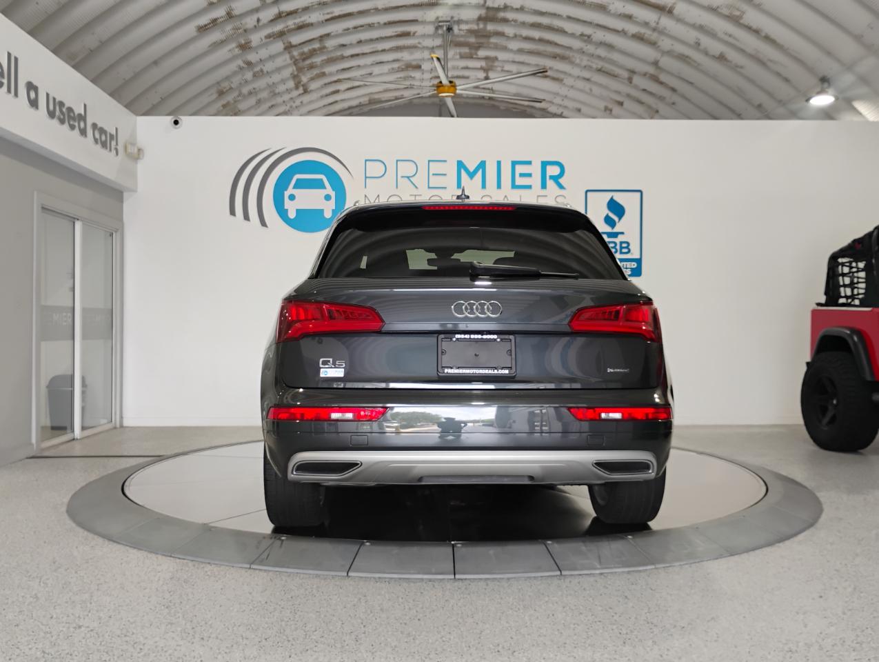 Audi Q5 2.0T Premium quattro 2019