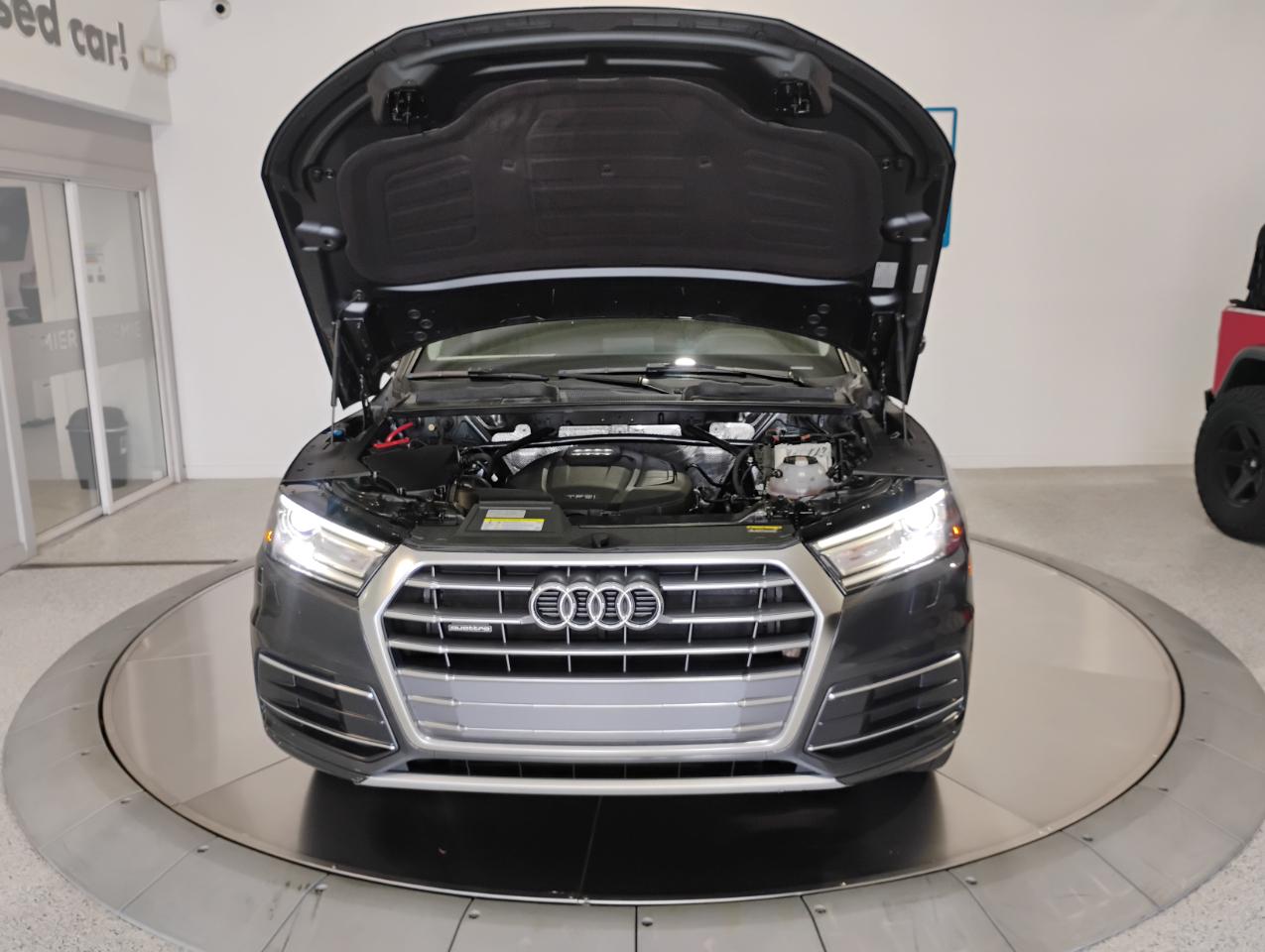 Audi Q5 2.0T Premium quattro 2019