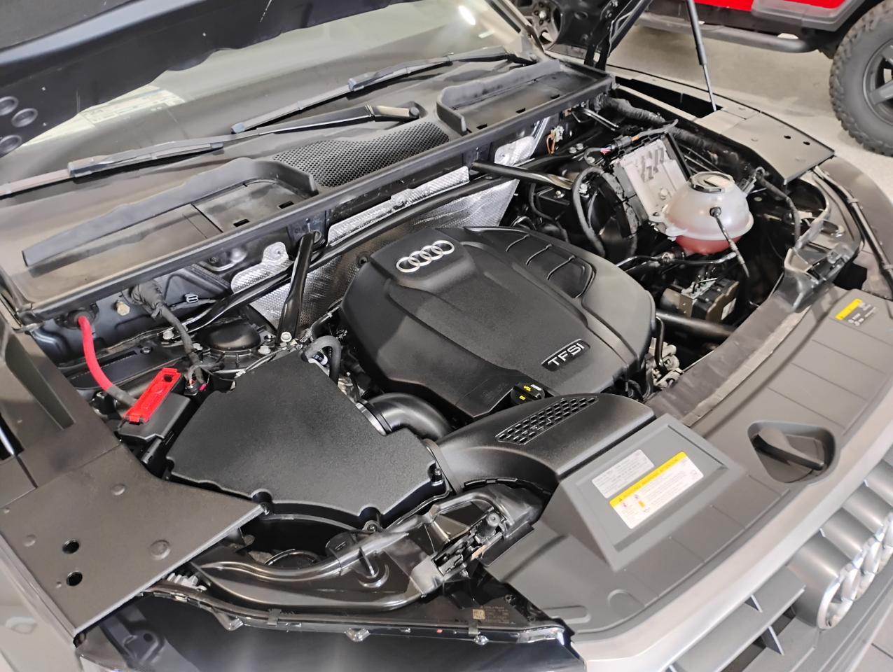 Audi Q5 2.0T Premium quattro 2019