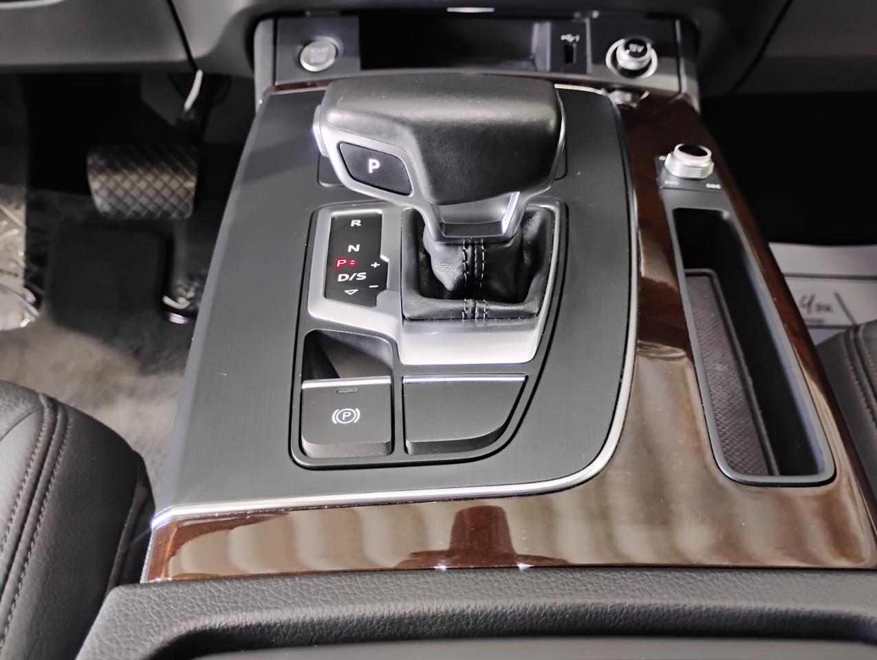 Audi Q5 2.0T Premium quattro 2019