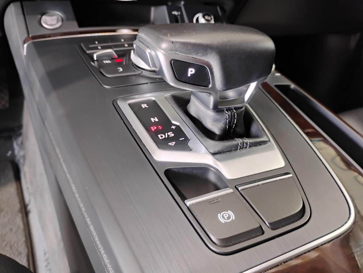 Audi Q5 2.0T Premium quattro 2019