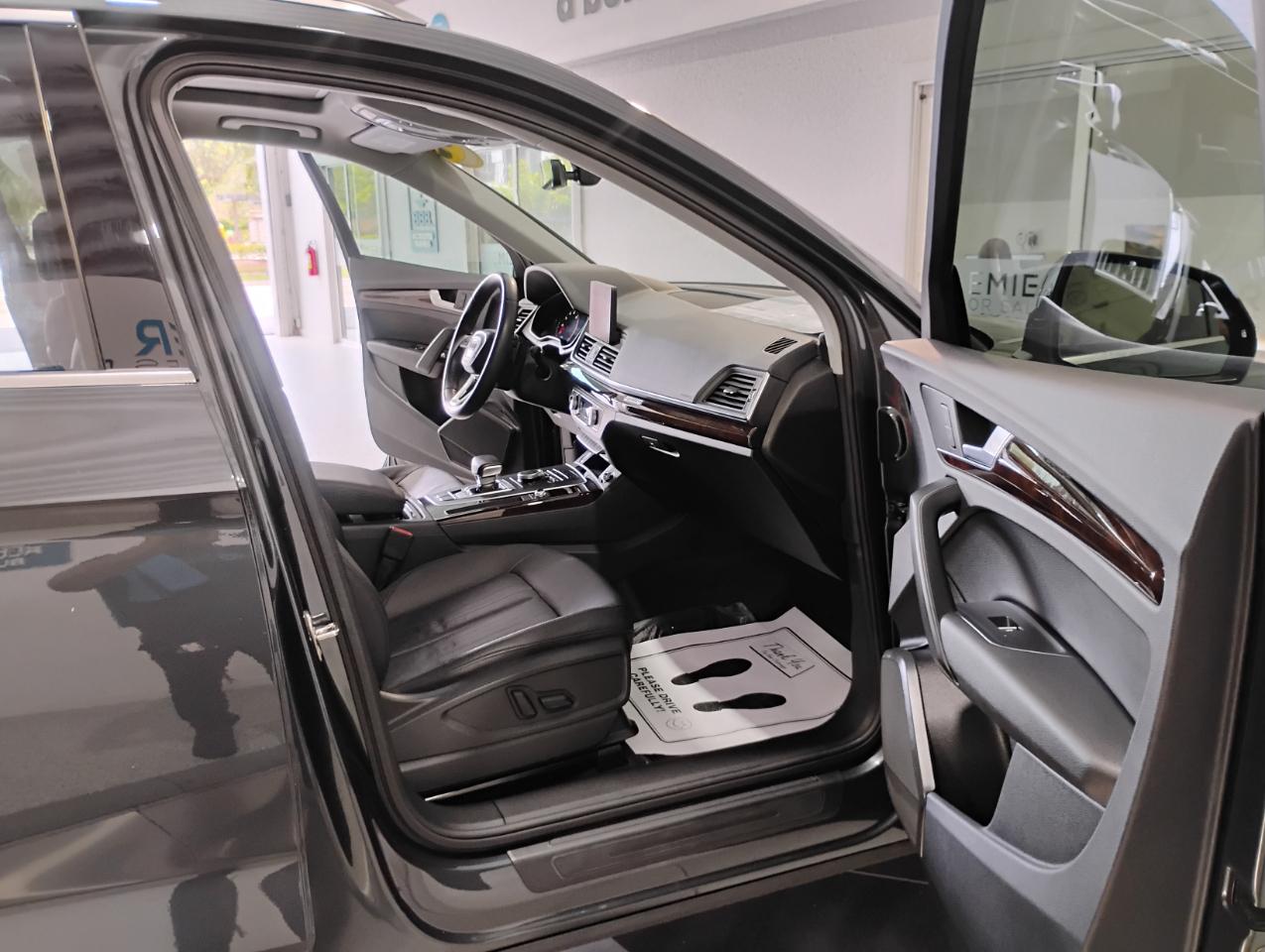 Audi Q5 2.0T Premium quattro 2019
