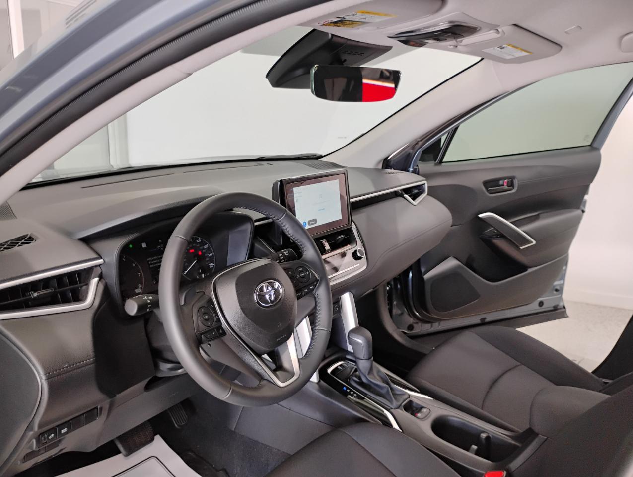 Toyota Corolla Cross LE 2025