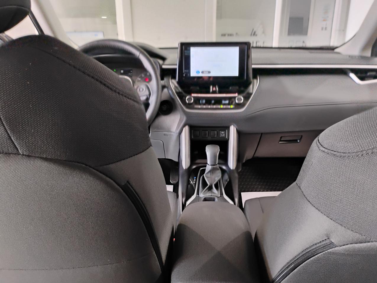 Toyota Corolla Cross LE 2025