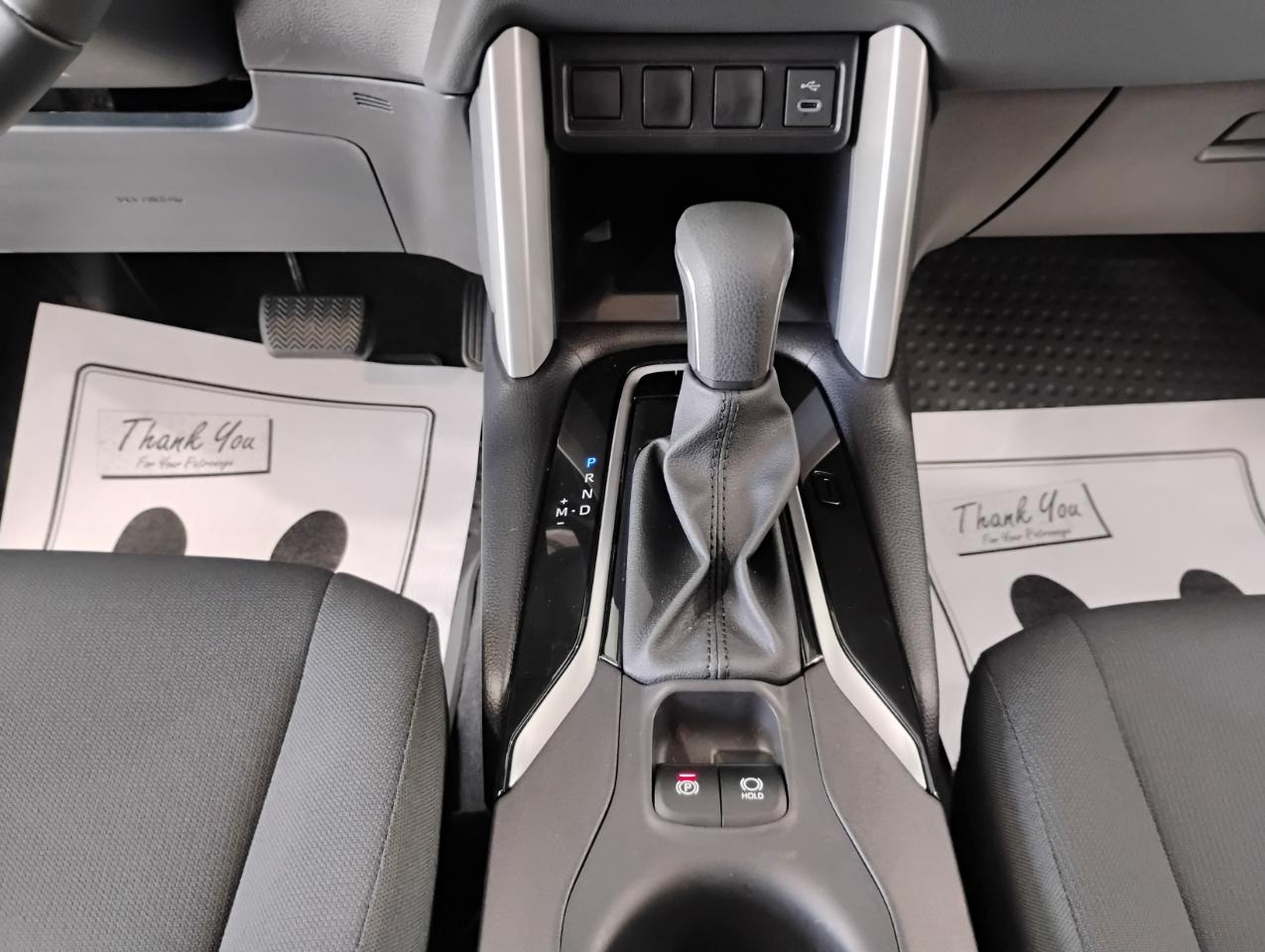Toyota Corolla Cross LE 2025