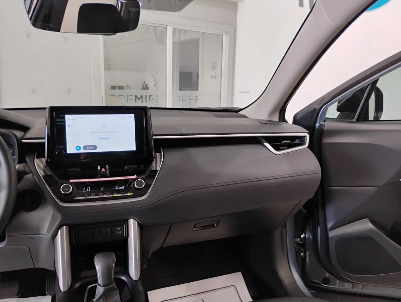 Toyota Corolla Cross LE 2025