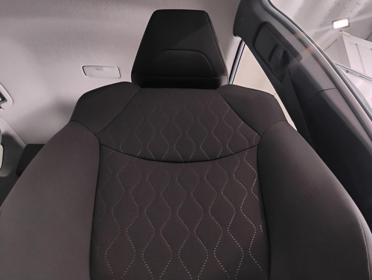 Toyota Corolla Cross LE 2025