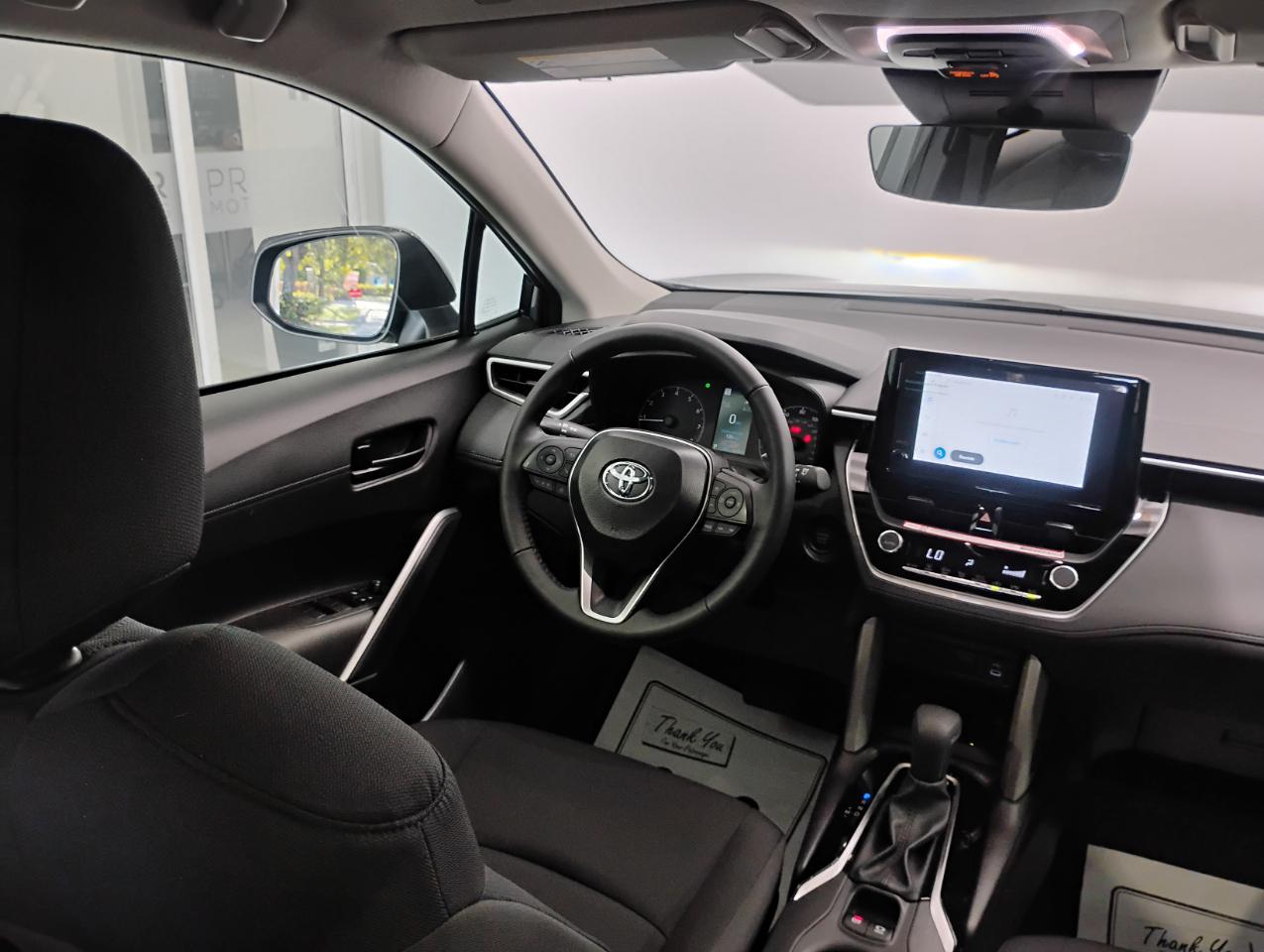 Toyota Corolla Cross LE 2025