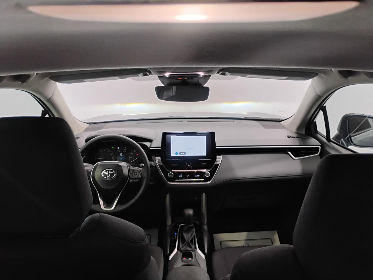 Toyota Corolla Cross LE 2025