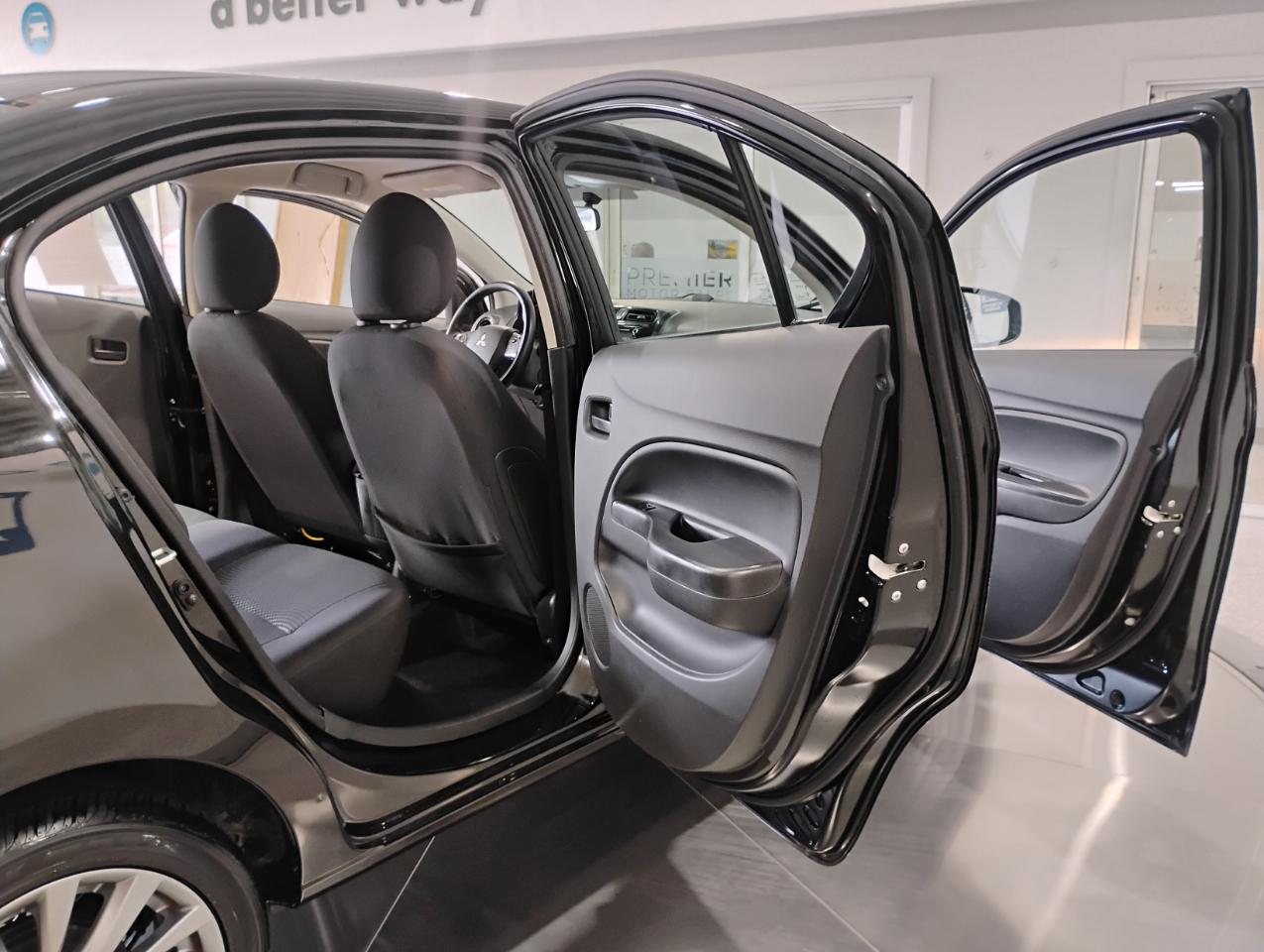 Mitsubishi Mirage G4 ES 5M 2018