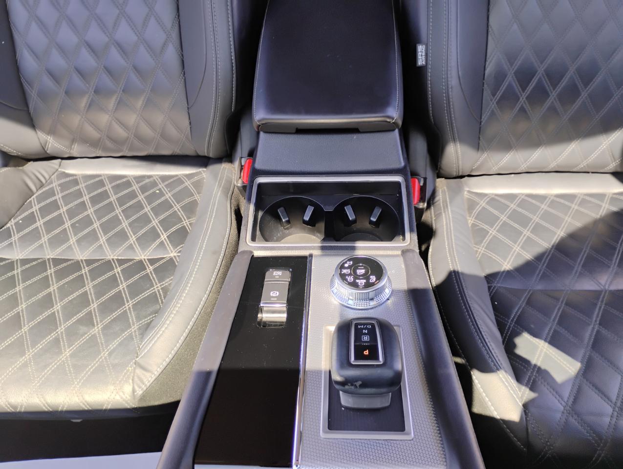 Mitsubishi Outlander SEL 2WD 2022