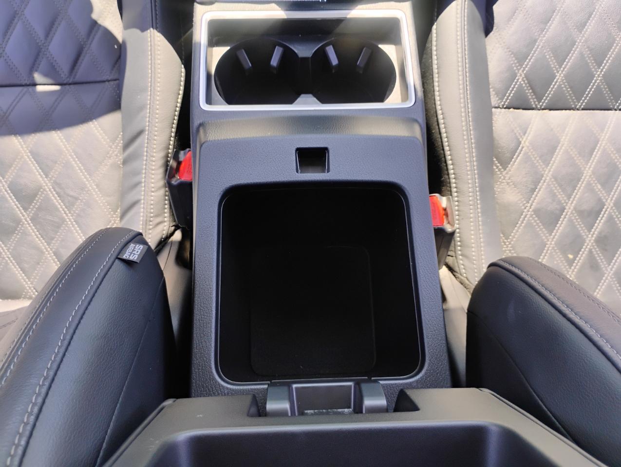 Mitsubishi Outlander SEL 2WD 2022