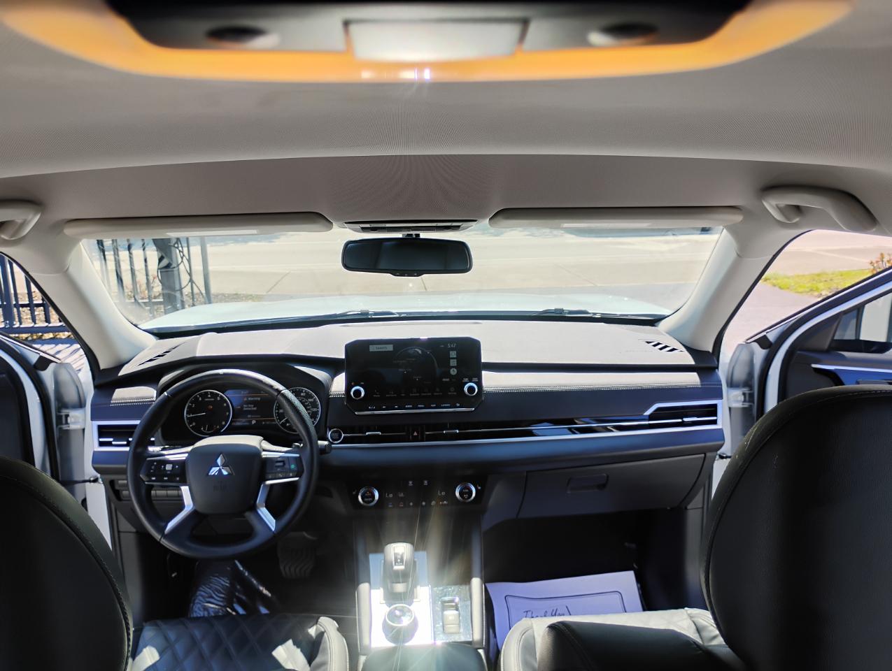Mitsubishi Outlander SEL 2WD 2022