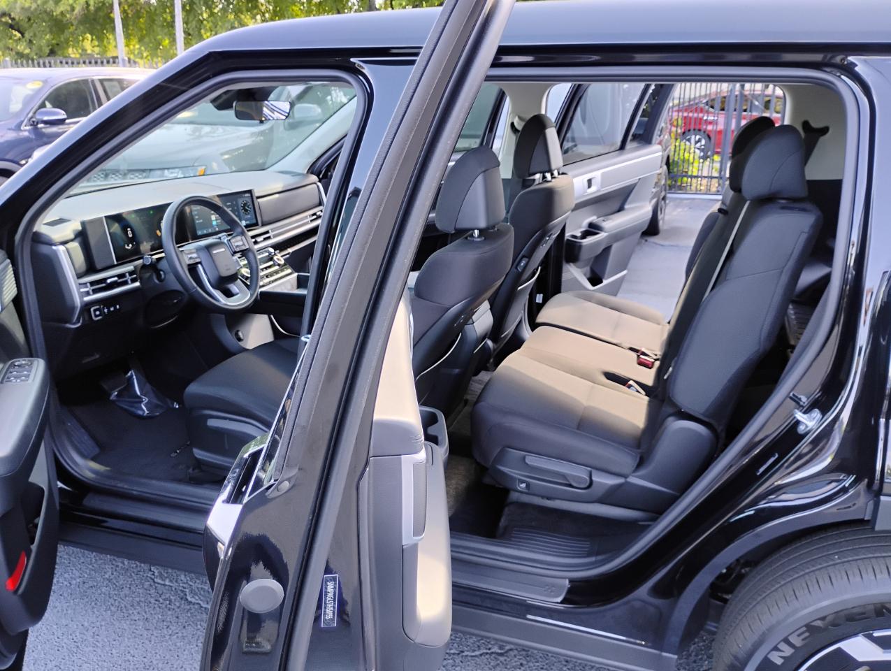 Hyundai Santa Fe SE 2026