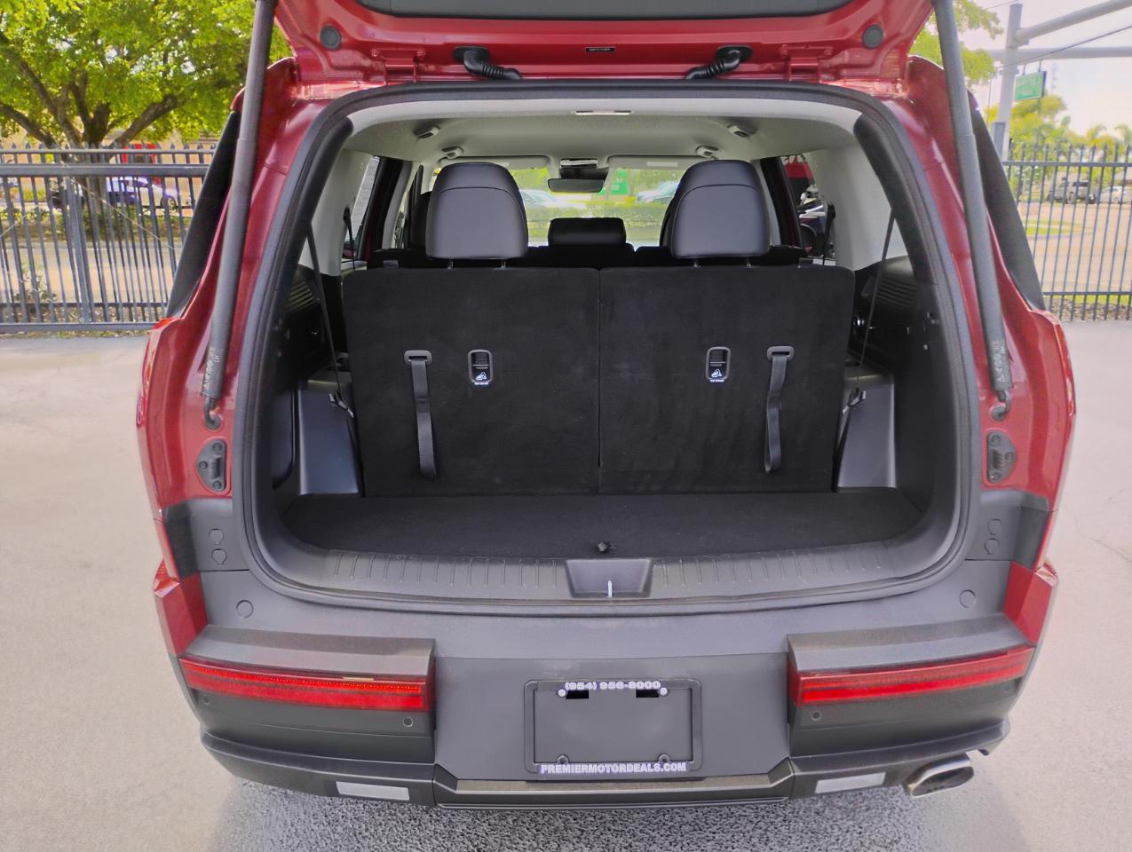 Hyundai Santa Fe SEL 2025
