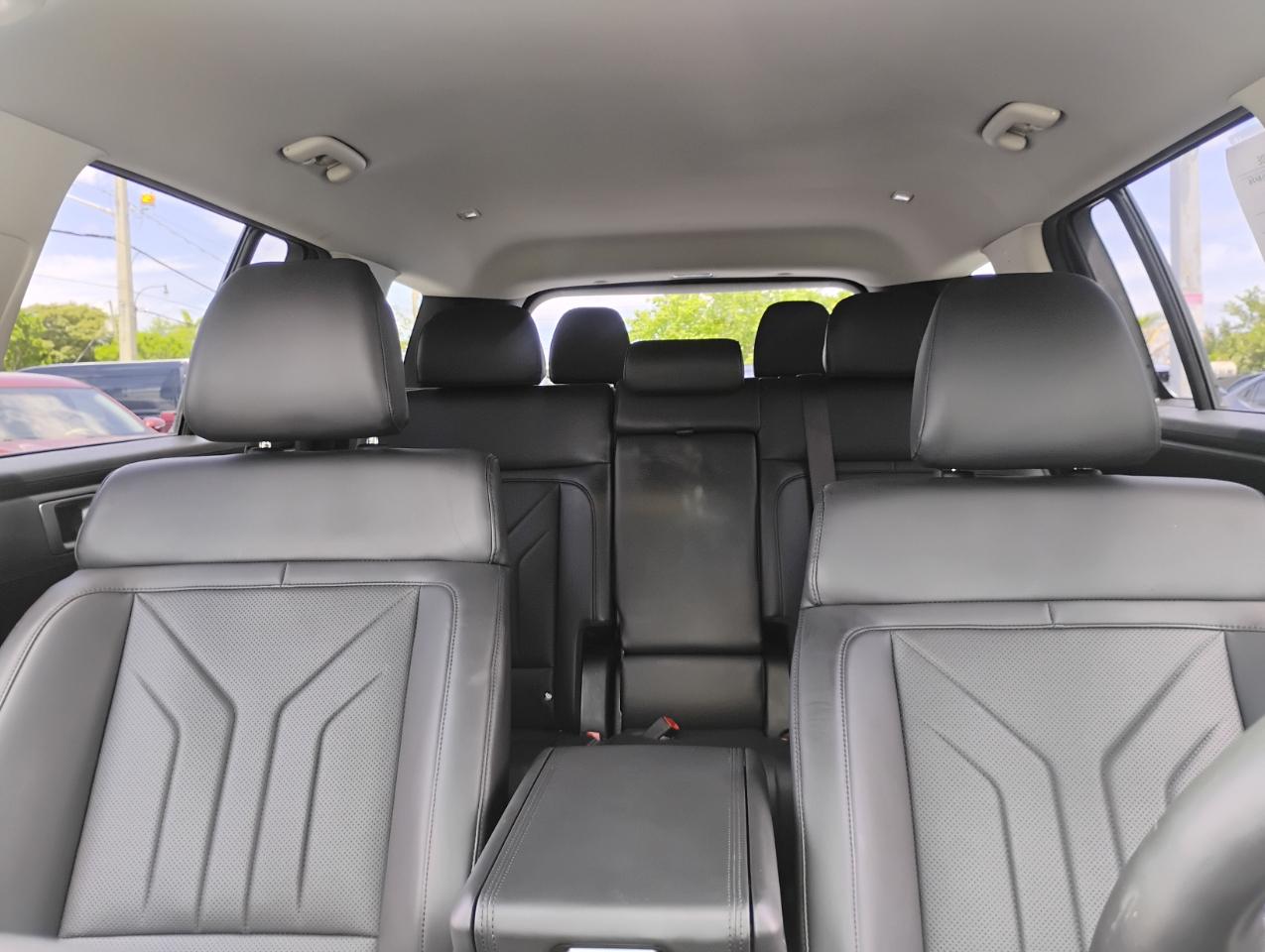 Hyundai Santa Fe SEL 2025
