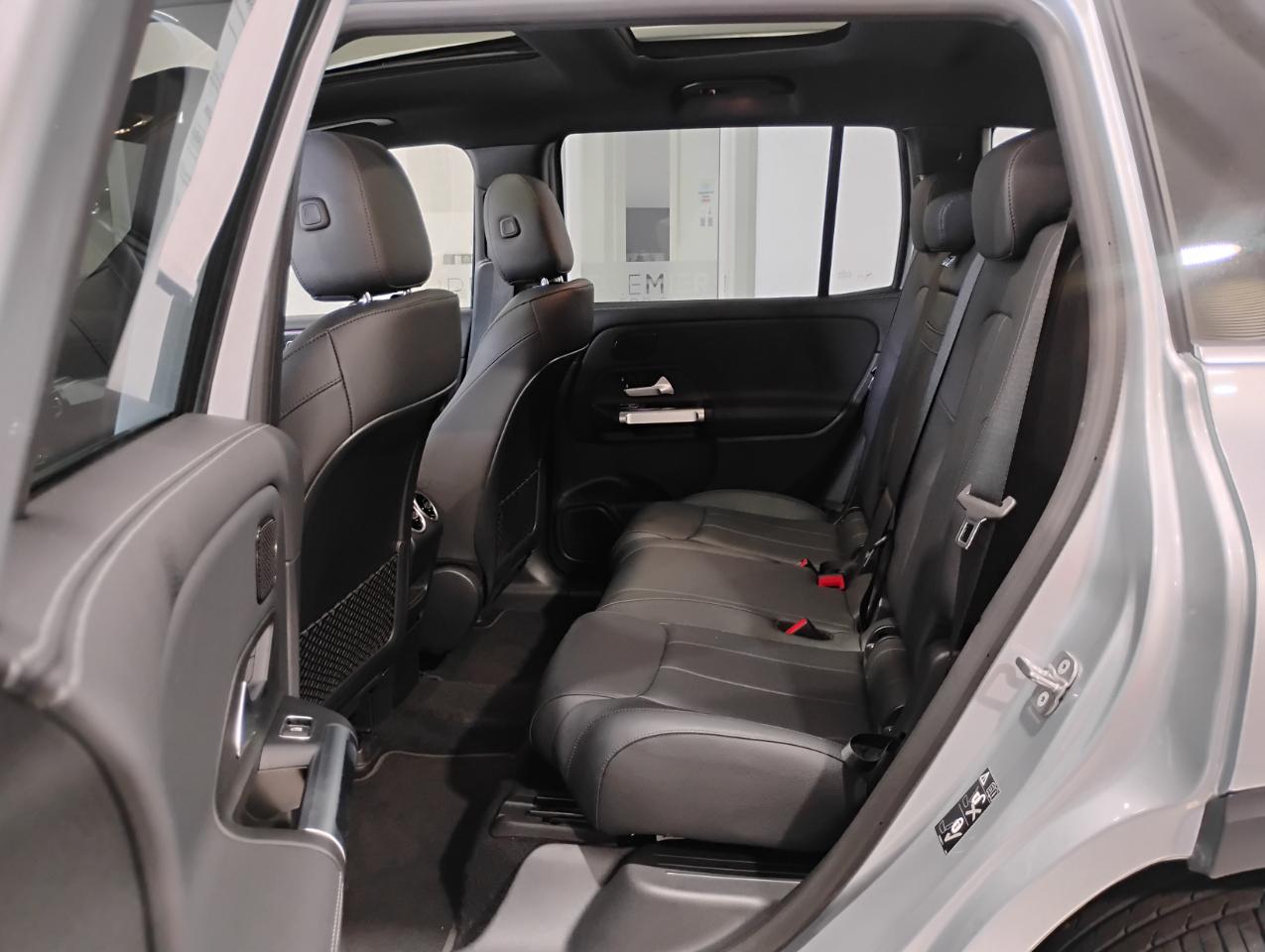 Mercedes-Benz EQB EQB 300 2024