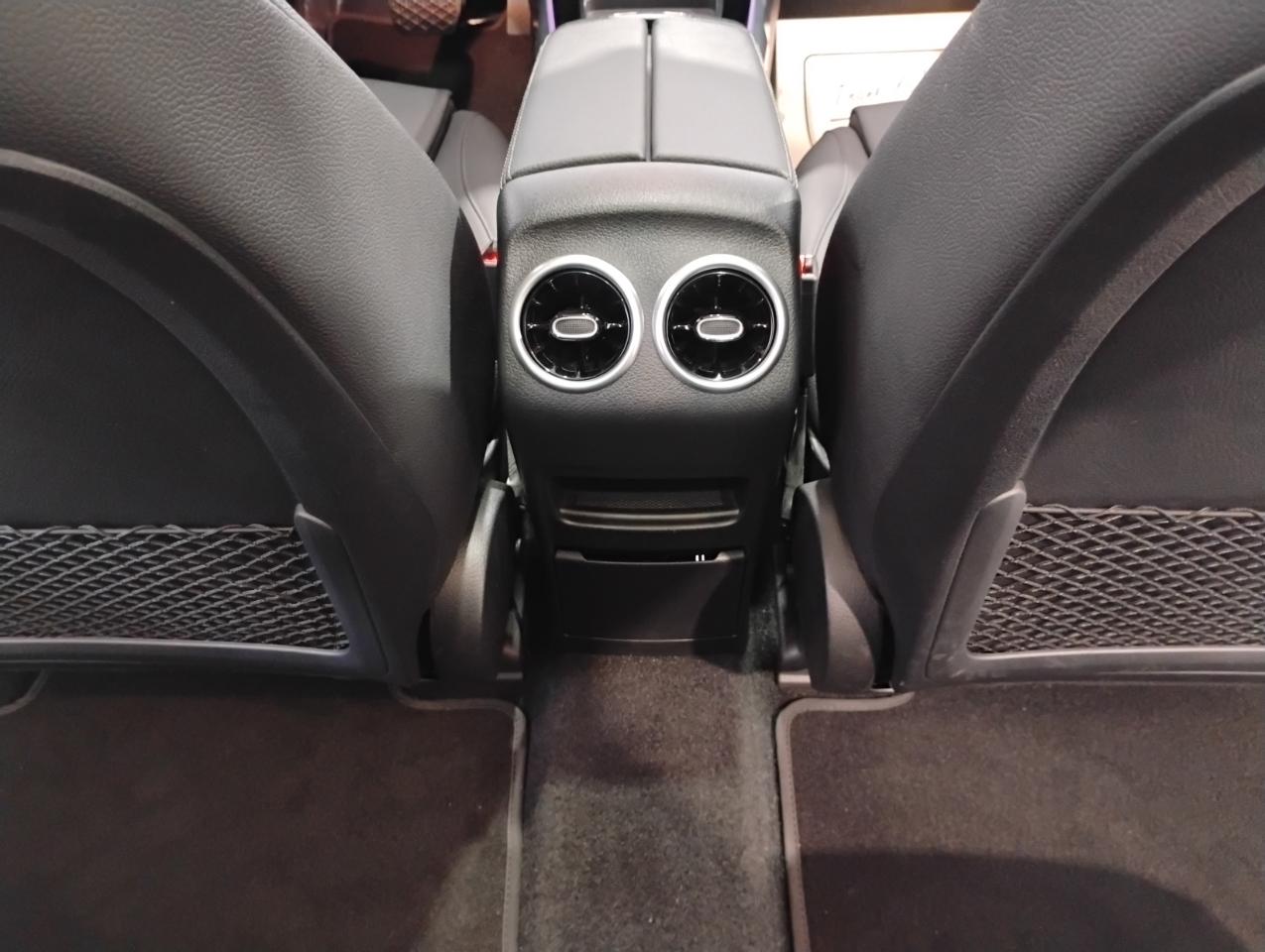 Mercedes-Benz EQB EQB 300 2024