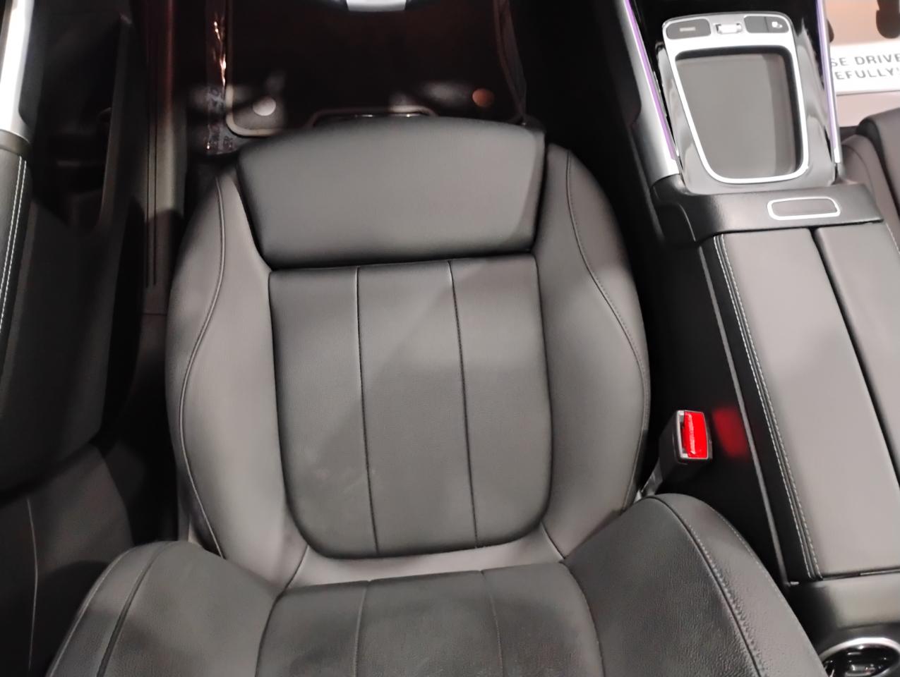 Mercedes-Benz EQB EQB 300 2024
