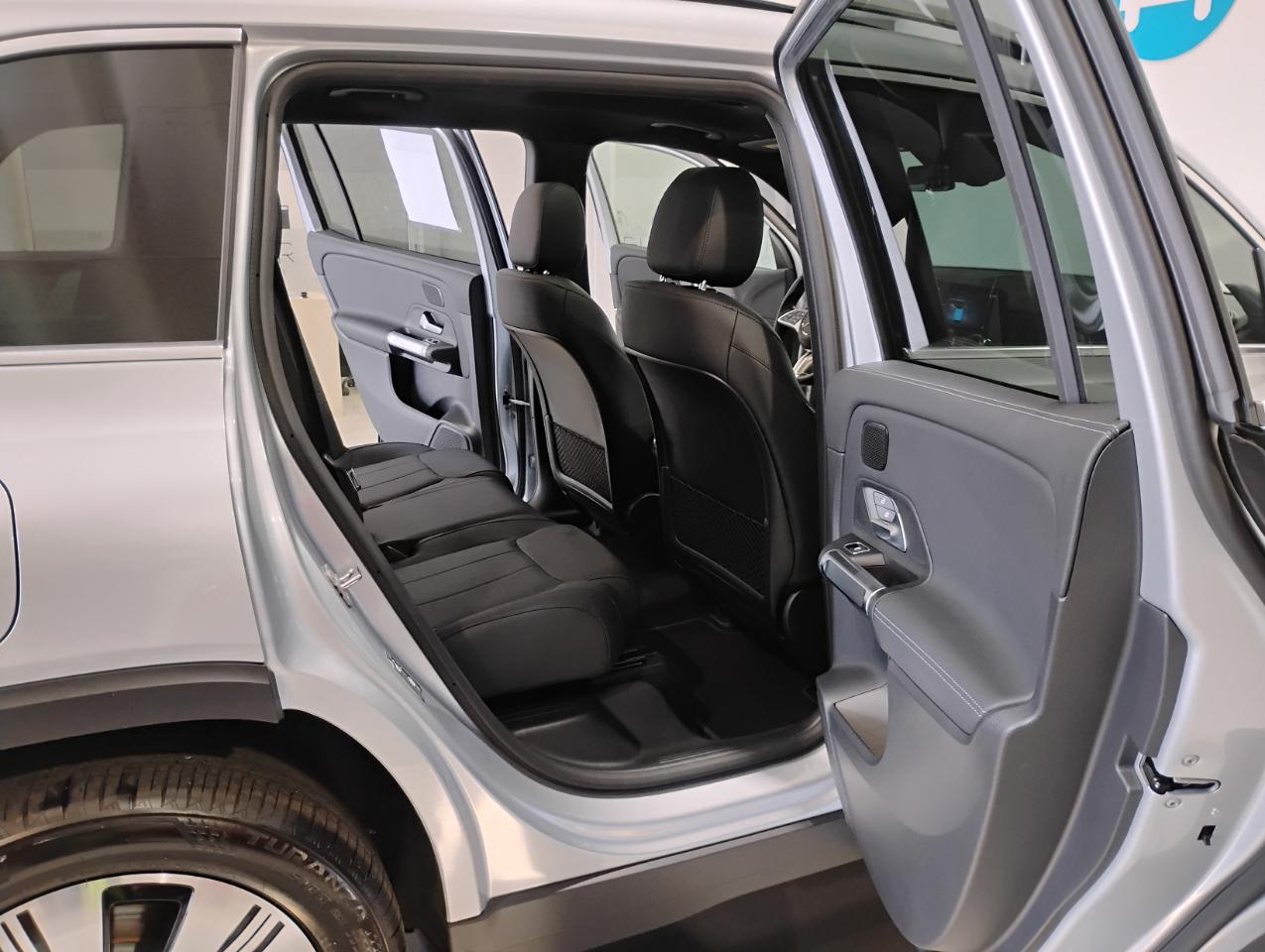 Mercedes-Benz EQB EQB 300 2024