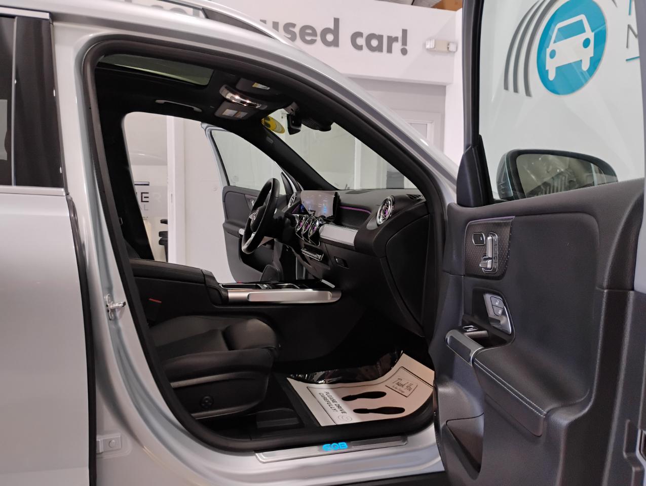 Mercedes-Benz EQB EQB 300 2024