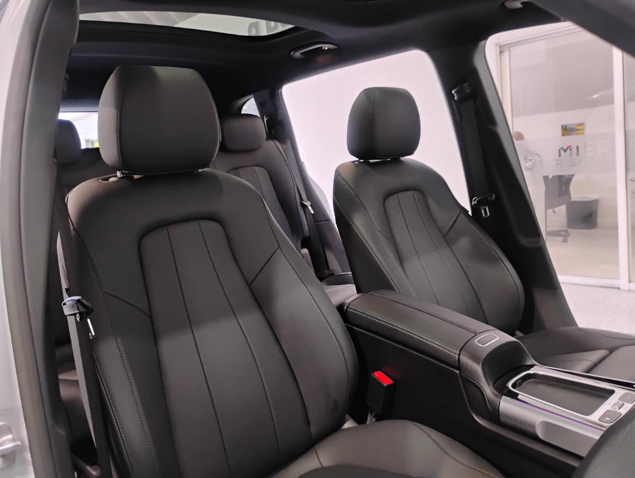 Mercedes-Benz EQB EQB 300 2024