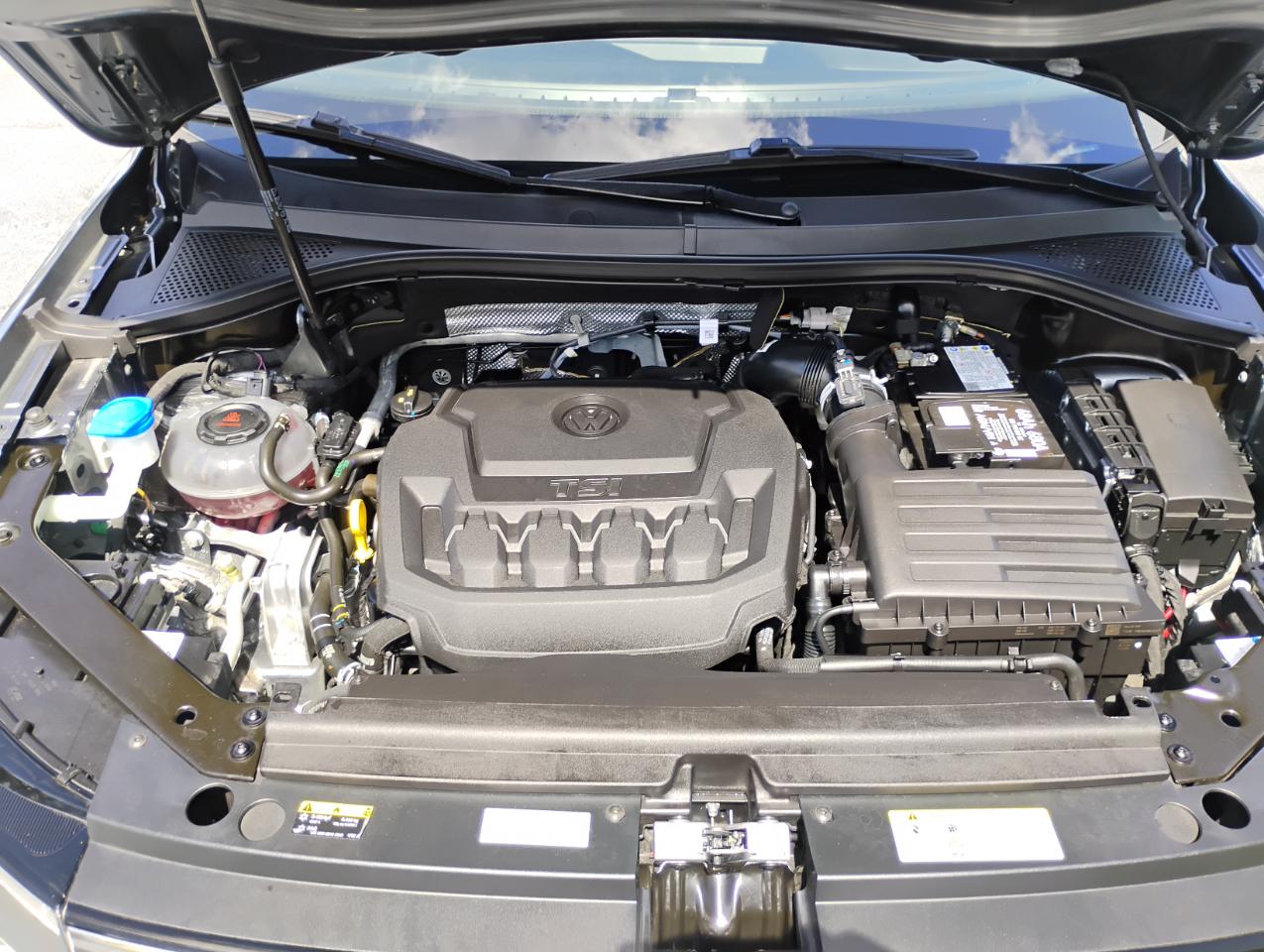 Volkswagen Tiguan S 2024