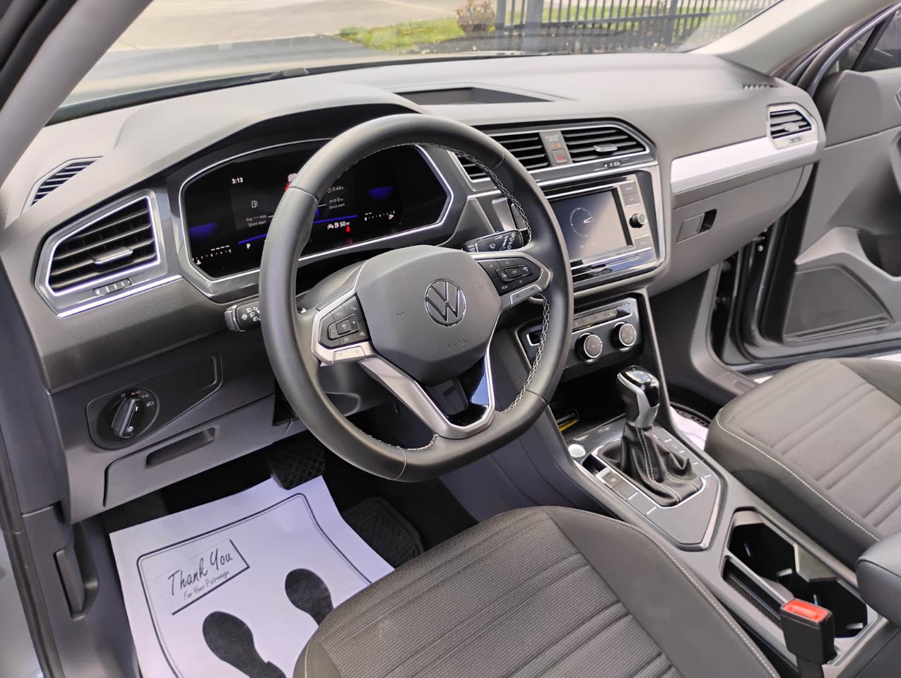 Volkswagen Tiguan S 2024