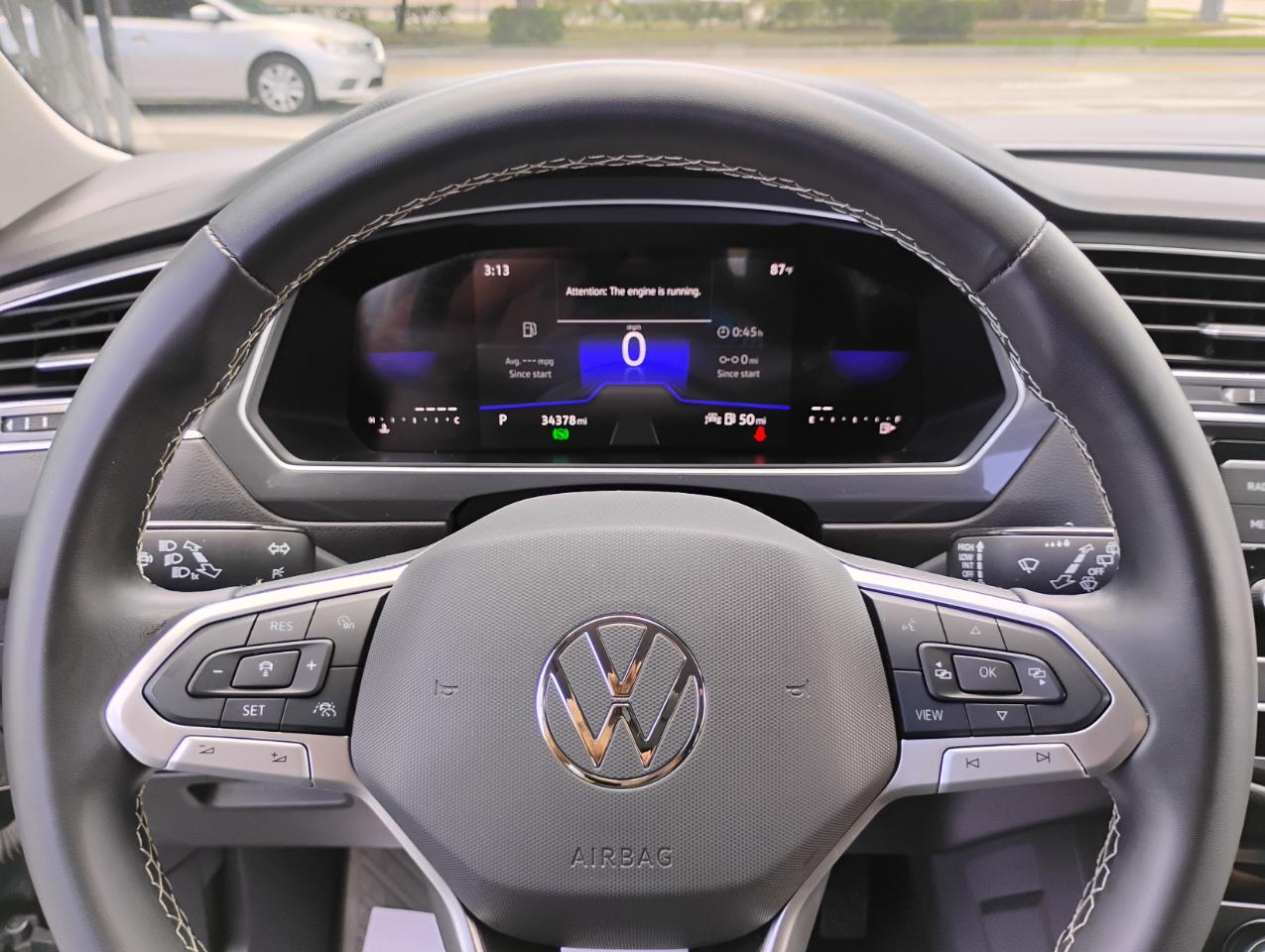 Volkswagen Tiguan S 2024