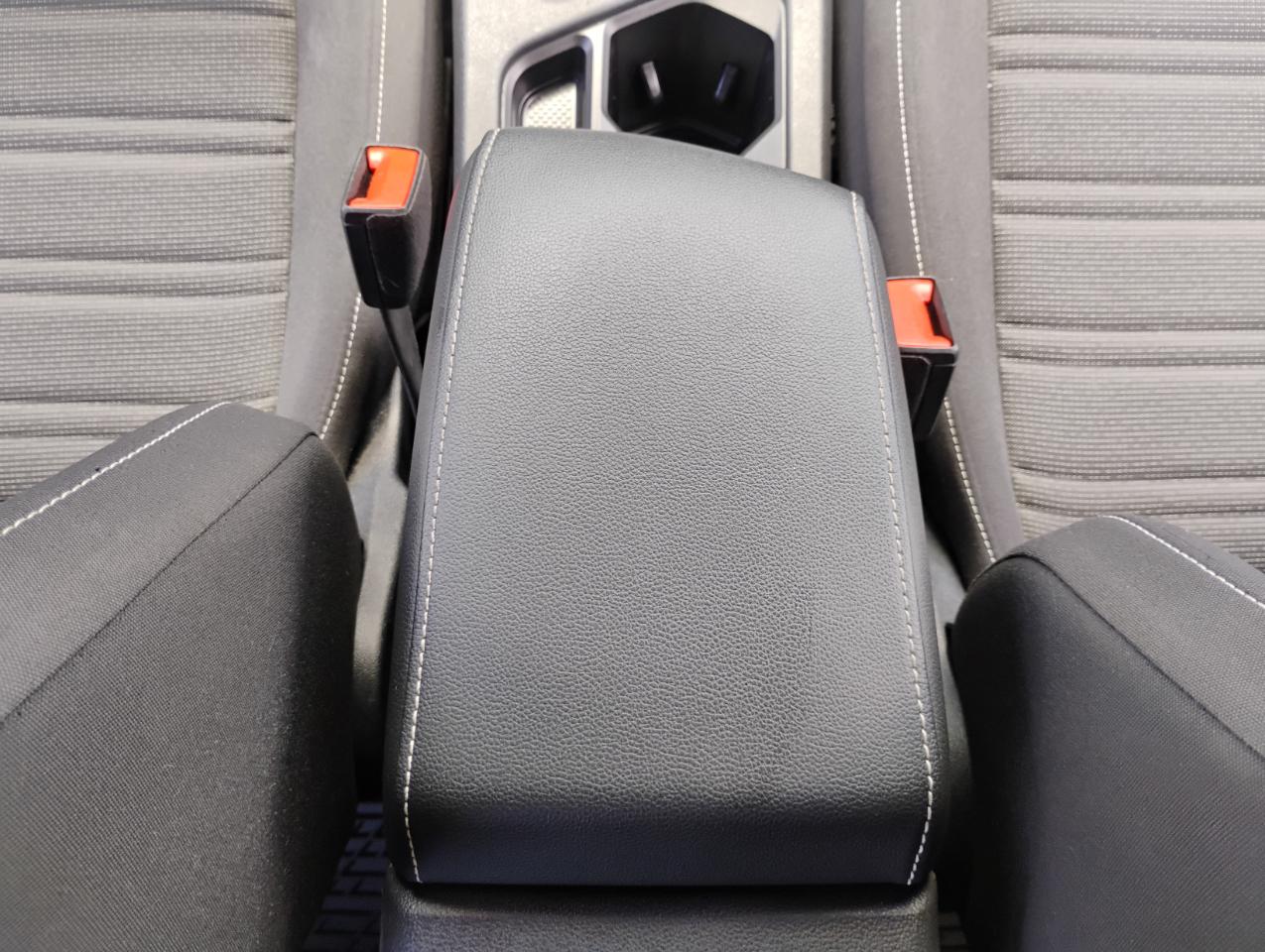 Volkswagen Tiguan S 2024