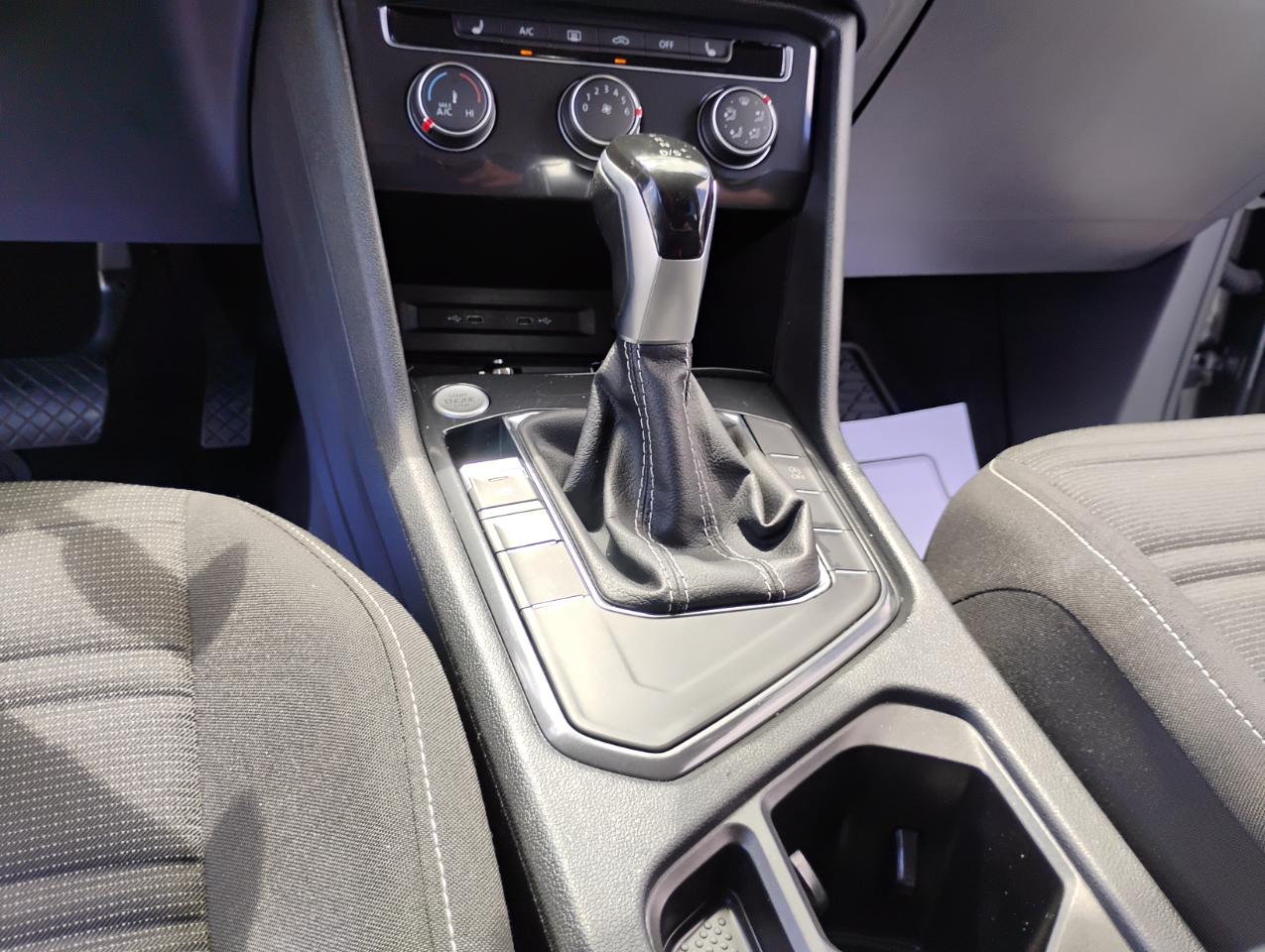 Volkswagen Tiguan S 2024