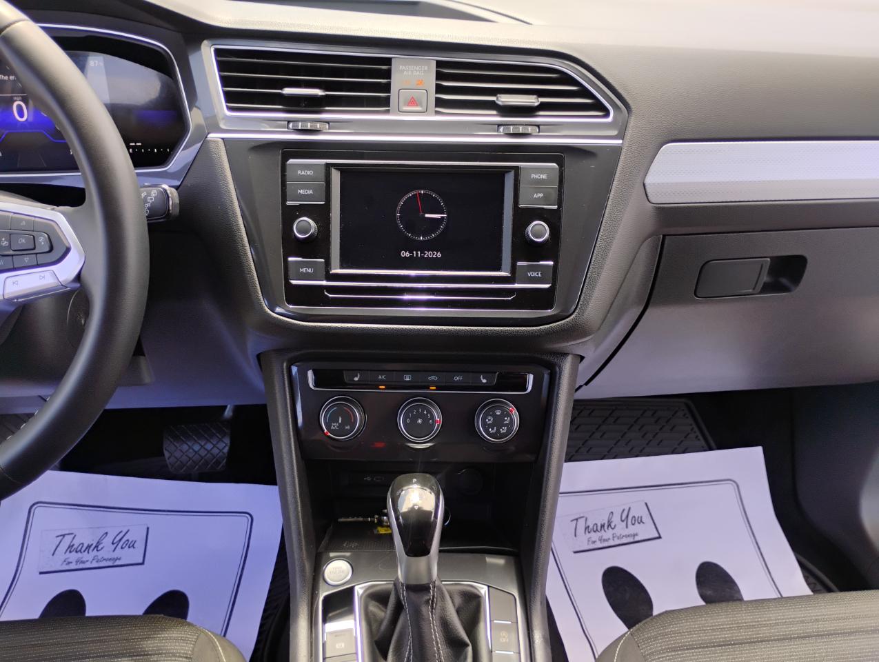 Volkswagen Tiguan S 2024